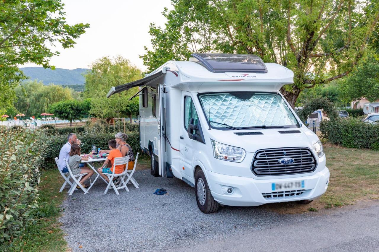 Camping Sites Et Paysages Les Pres Hauts 시스트롱 외부 사진